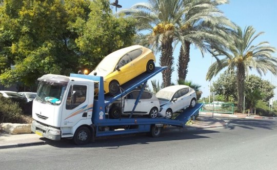 הורדת רכב מהכביש המיועד לפירוק הורדת רכב מהכביש המיועד לפירוק